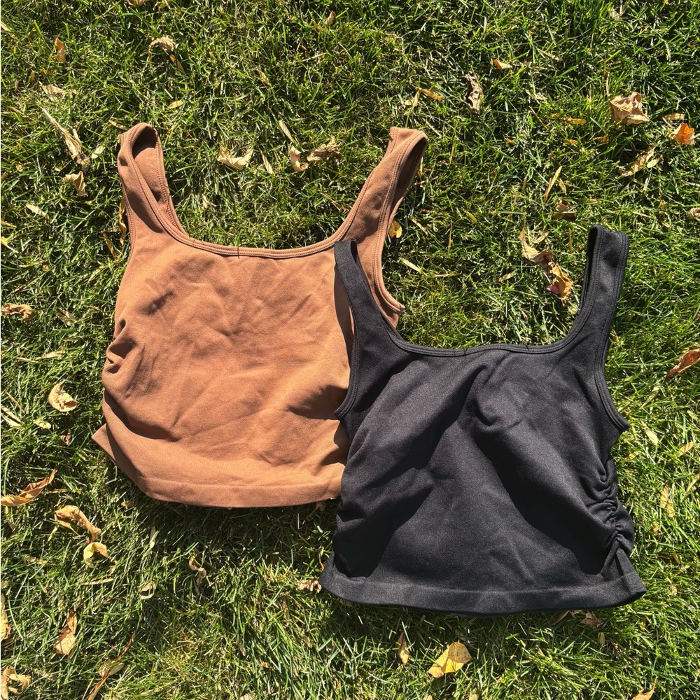 Elegant Black and Tan Women's Tank Tops